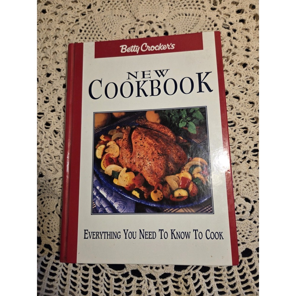 Vintage 1996 Betty Crocker's New Cookbook 8th Edition‎